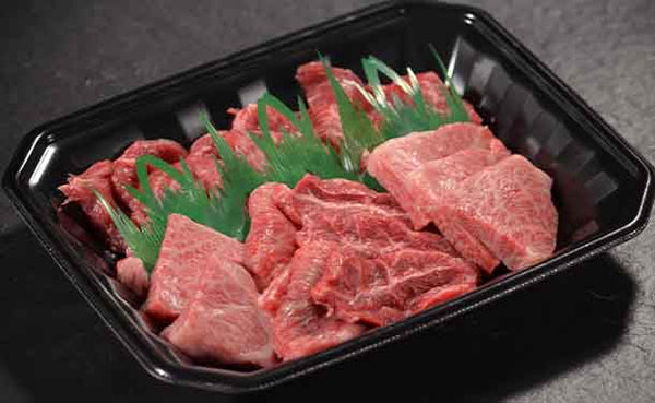 「鳥取和牛赤身霜降り900g＆2種のスパイスセット」